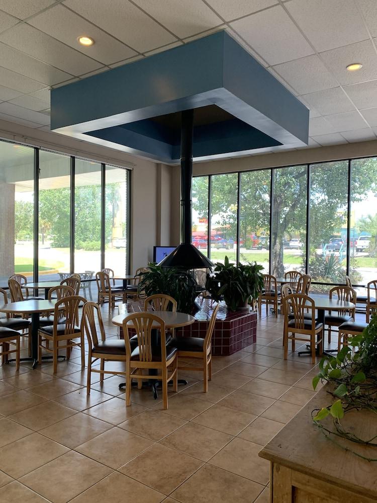 Days Inn By Wyndham St George St. George Esterno foto