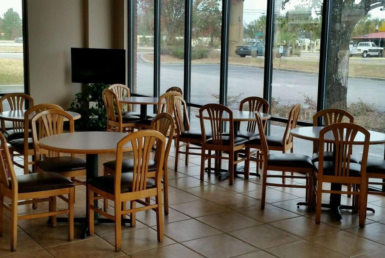 Days Inn By Wyndham St George St. George Esterno foto