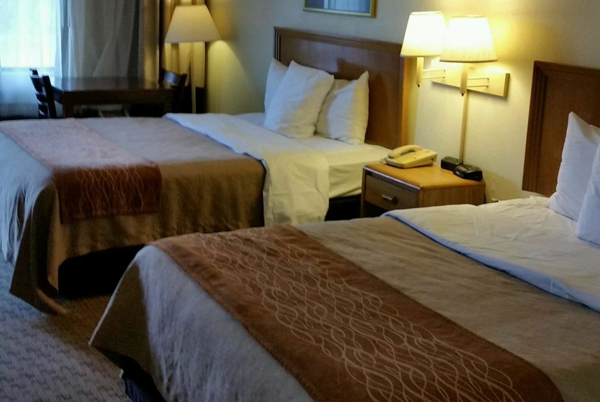 Days Inn By Wyndham St George St. George Esterno foto